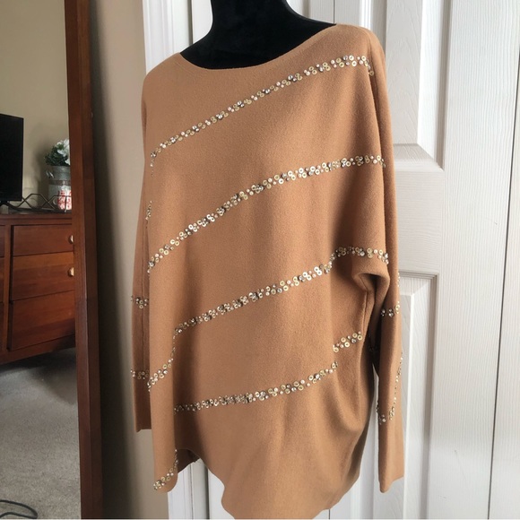 NWOT Tan and Pearl Sweater from Chico’s - Picture 4 of 10